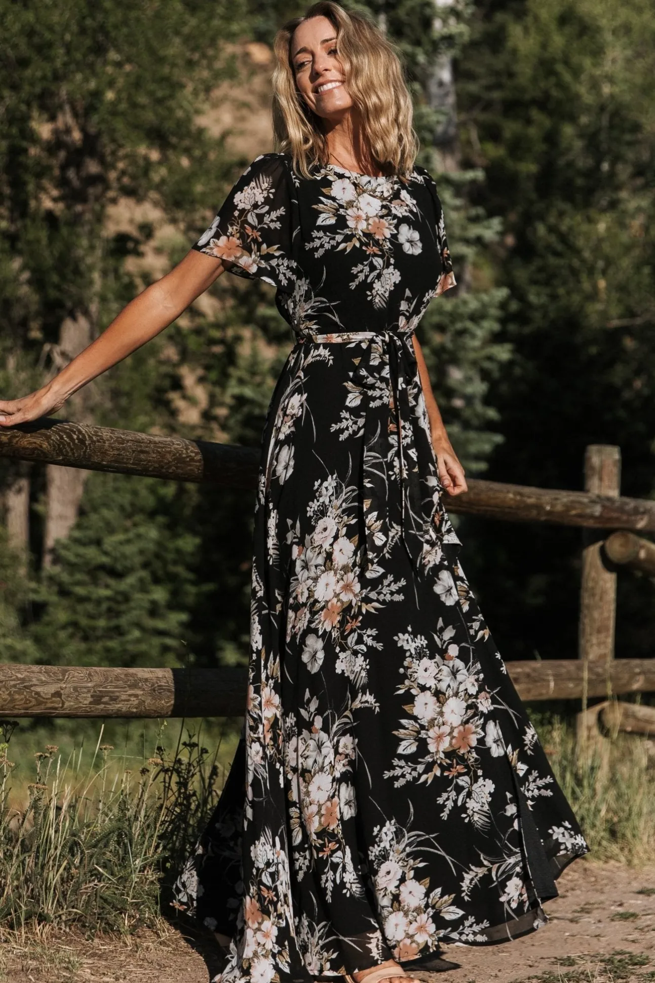 Naomi Short Sleeve Maxi Dress | Black Floral | Baltic Born Clearance